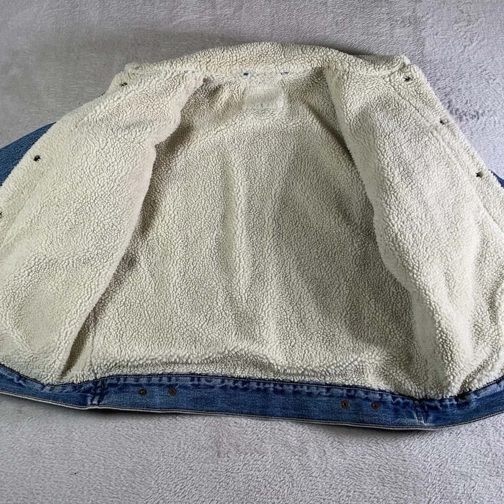 Levis‎ Denim Jacket Premium Mens Small Blue Denim Sherpa Lined Snap Button Big E